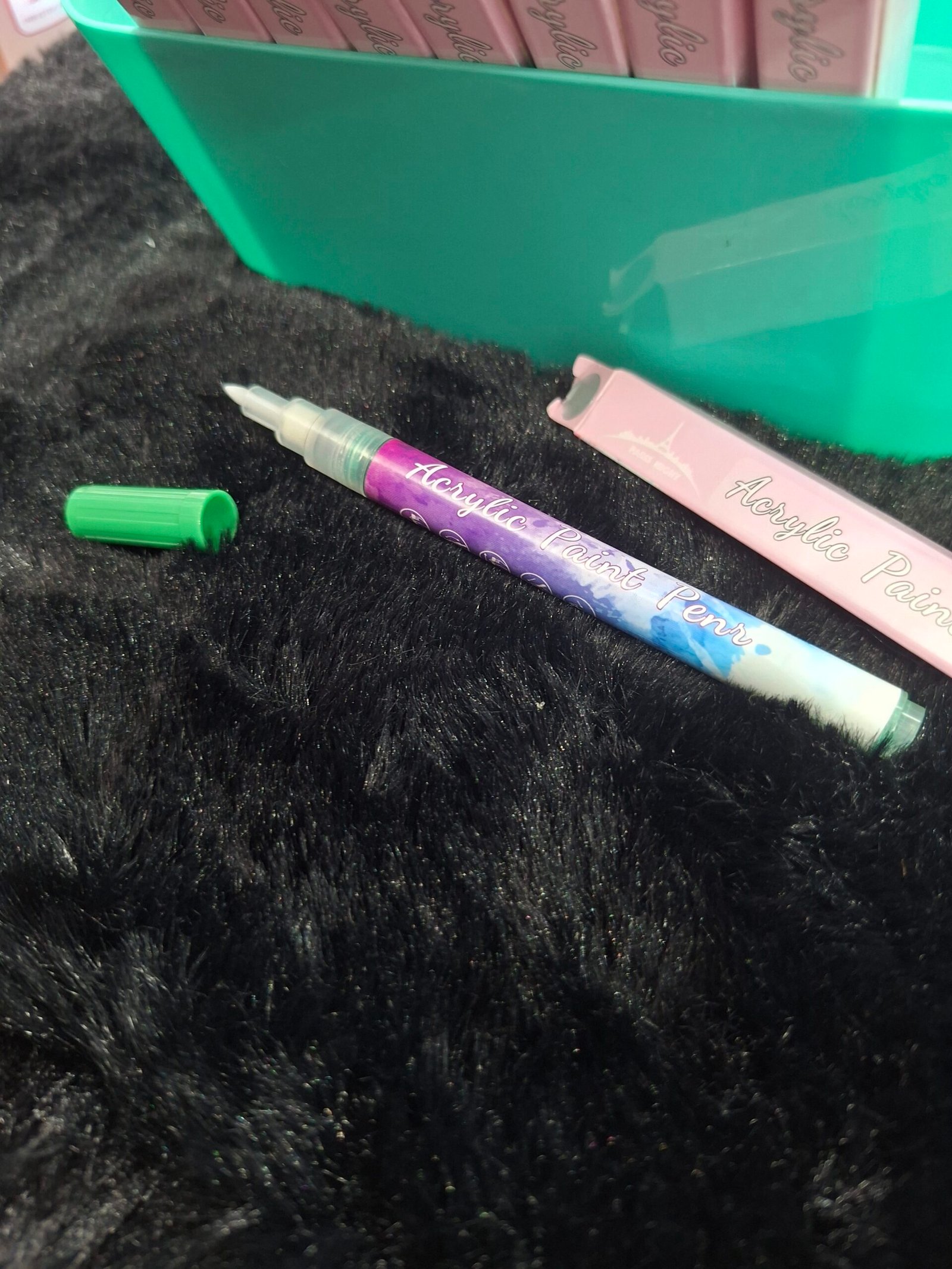 Acrylic paint pen/ marcadores para dibujar en las uñas!