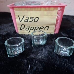 Vaso Dappen contiene monómero, acrílico o soluciones de manicuría