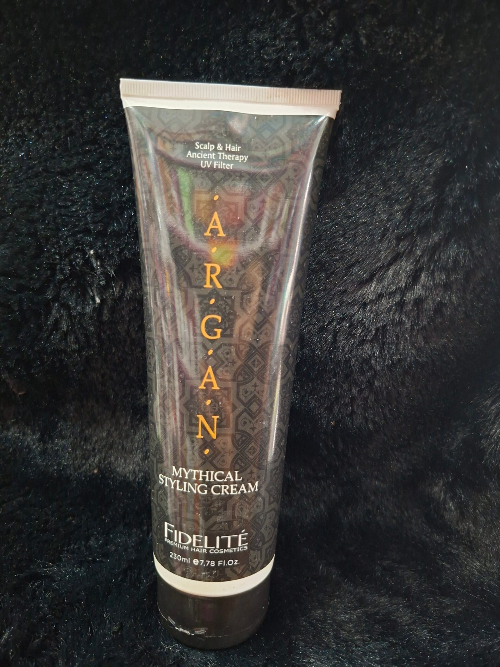 Crema De Peinar Argán Mythical Styling Cream 230ml Fidelite