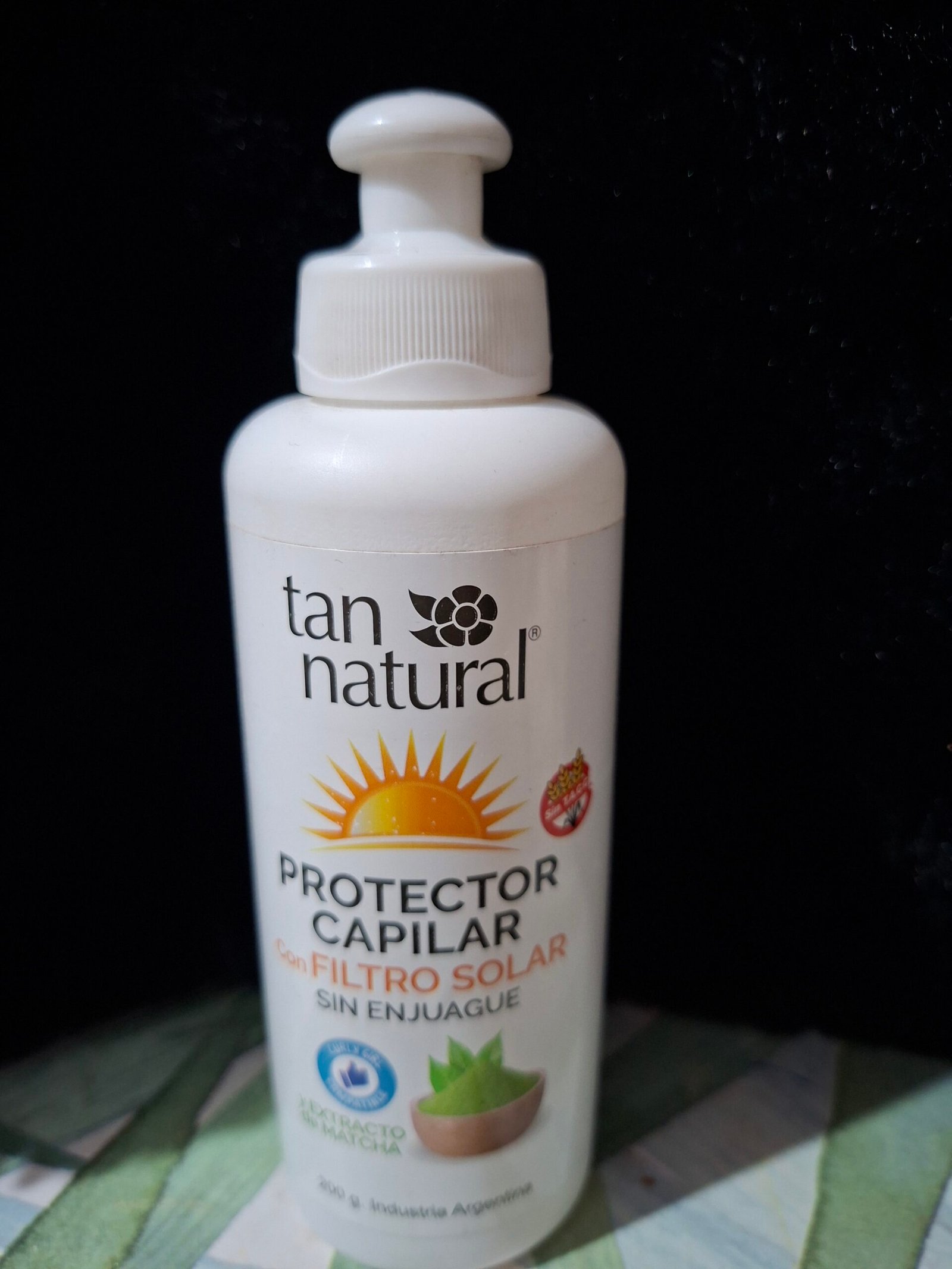 Protector capilar con filtro solar tan natural