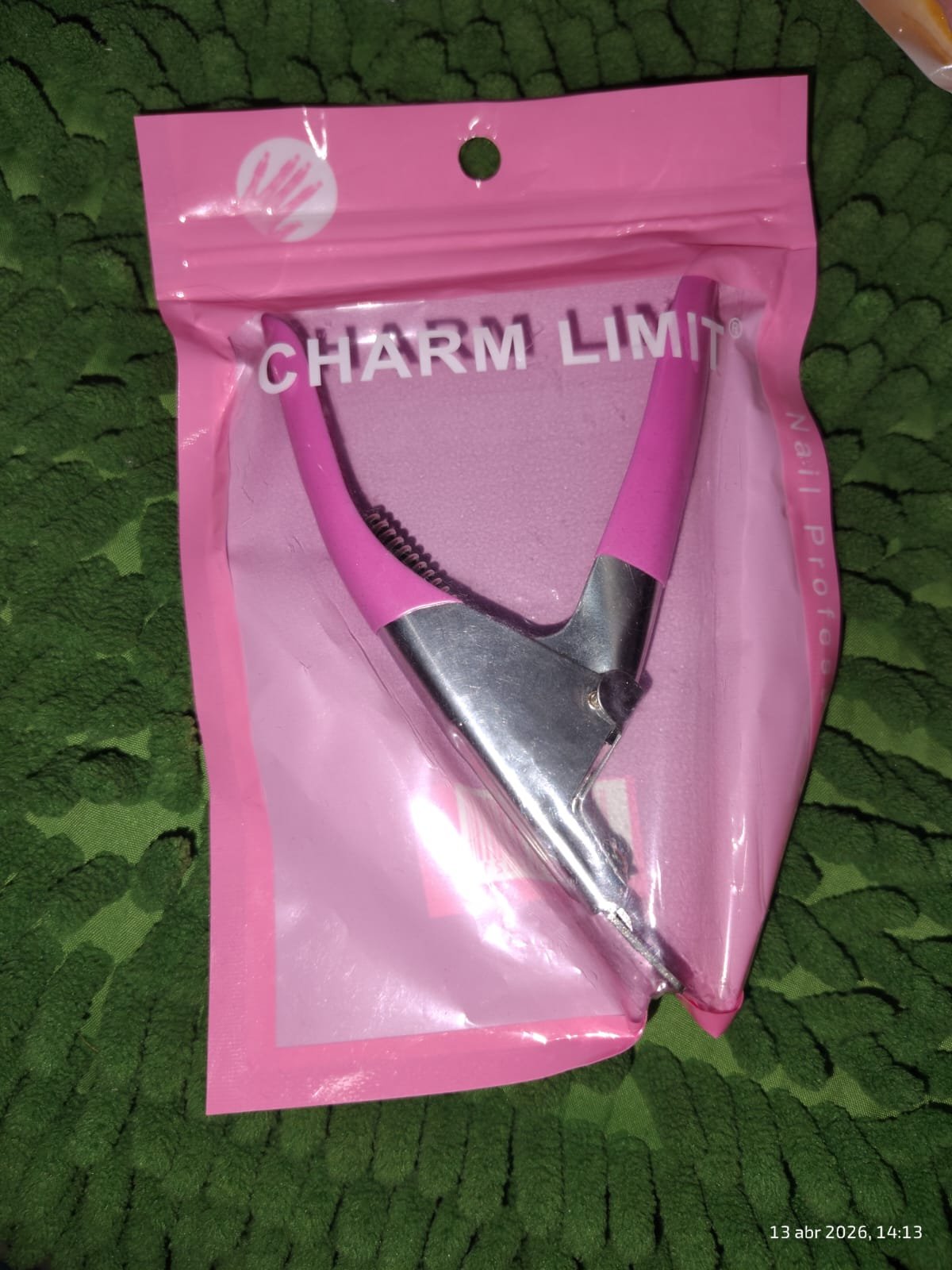 Corta tips Charm Limit