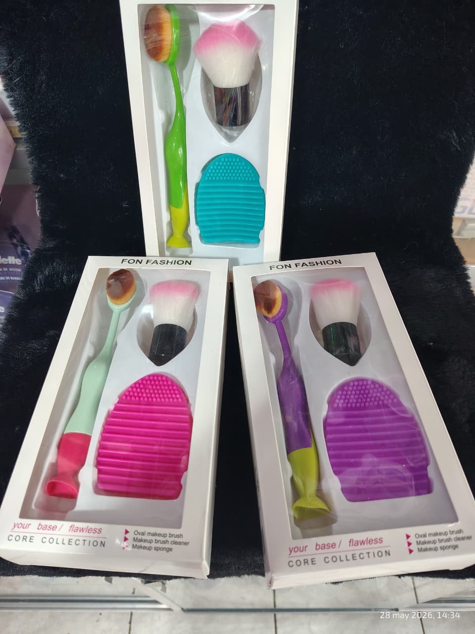Kit de limpieza con esponja y brocha