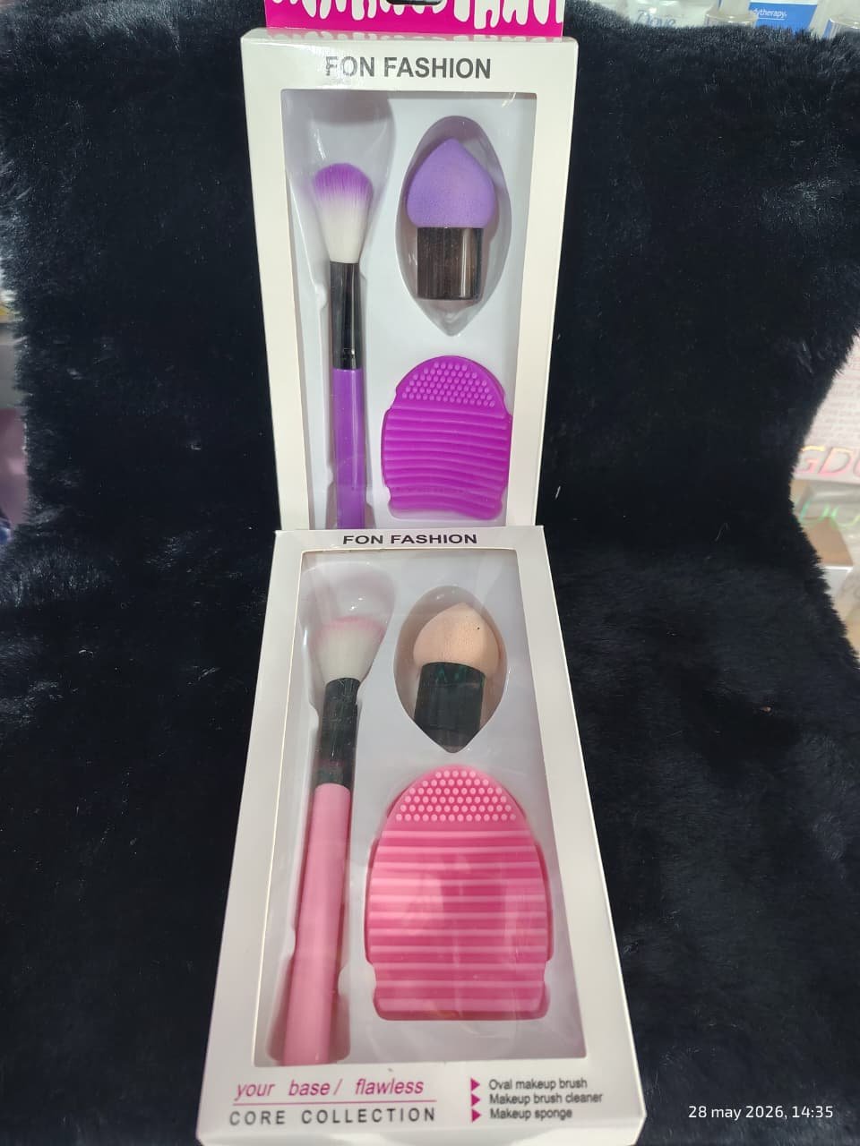 Kit de limpieza con esponja y brocha - Imagen 4