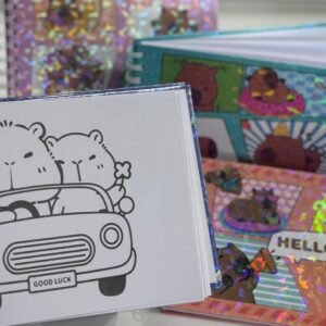 Cuaderno para pintar con brillos Capybara🖍️🎨