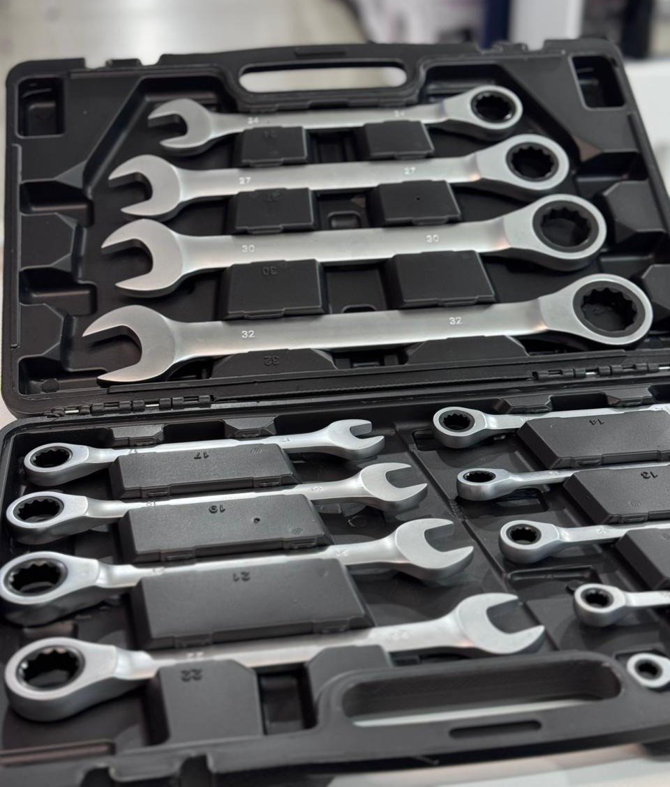 Juego de llaves 13 piezas🔧🛠️