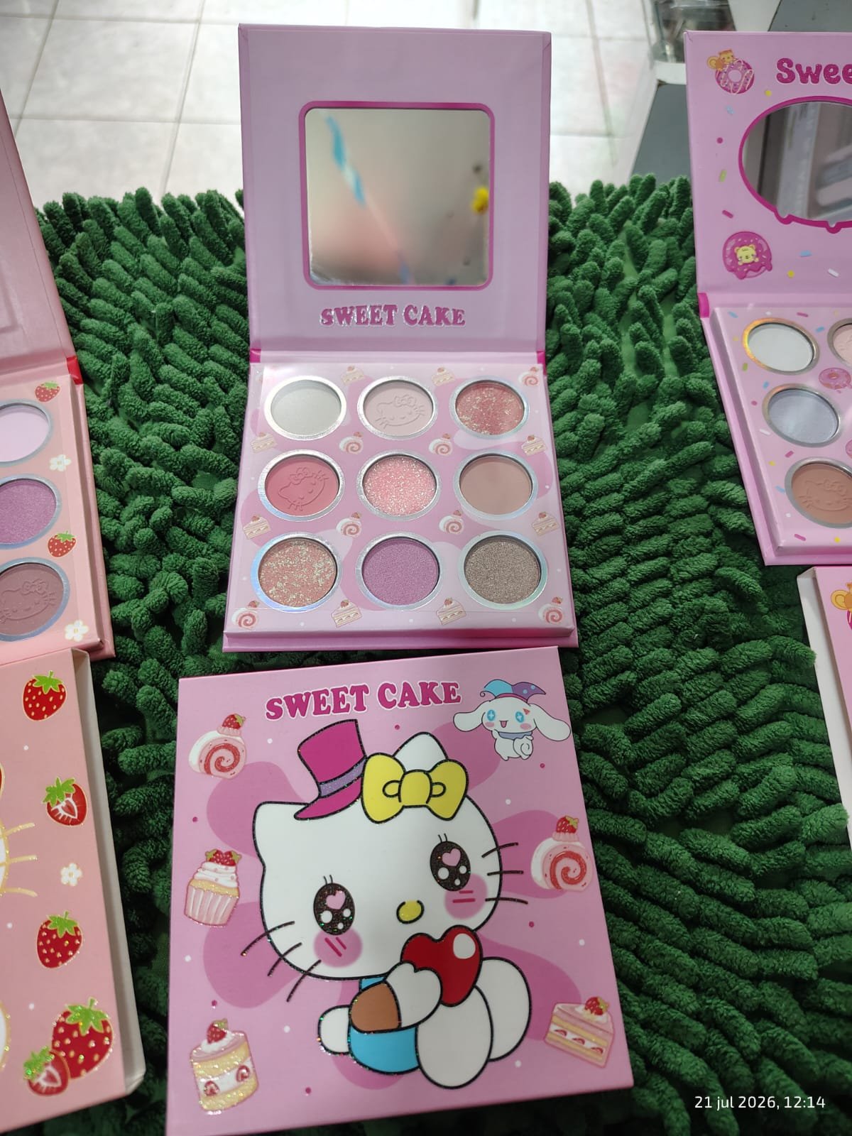 Paleta de sombras de maquillaje - Imagen 4