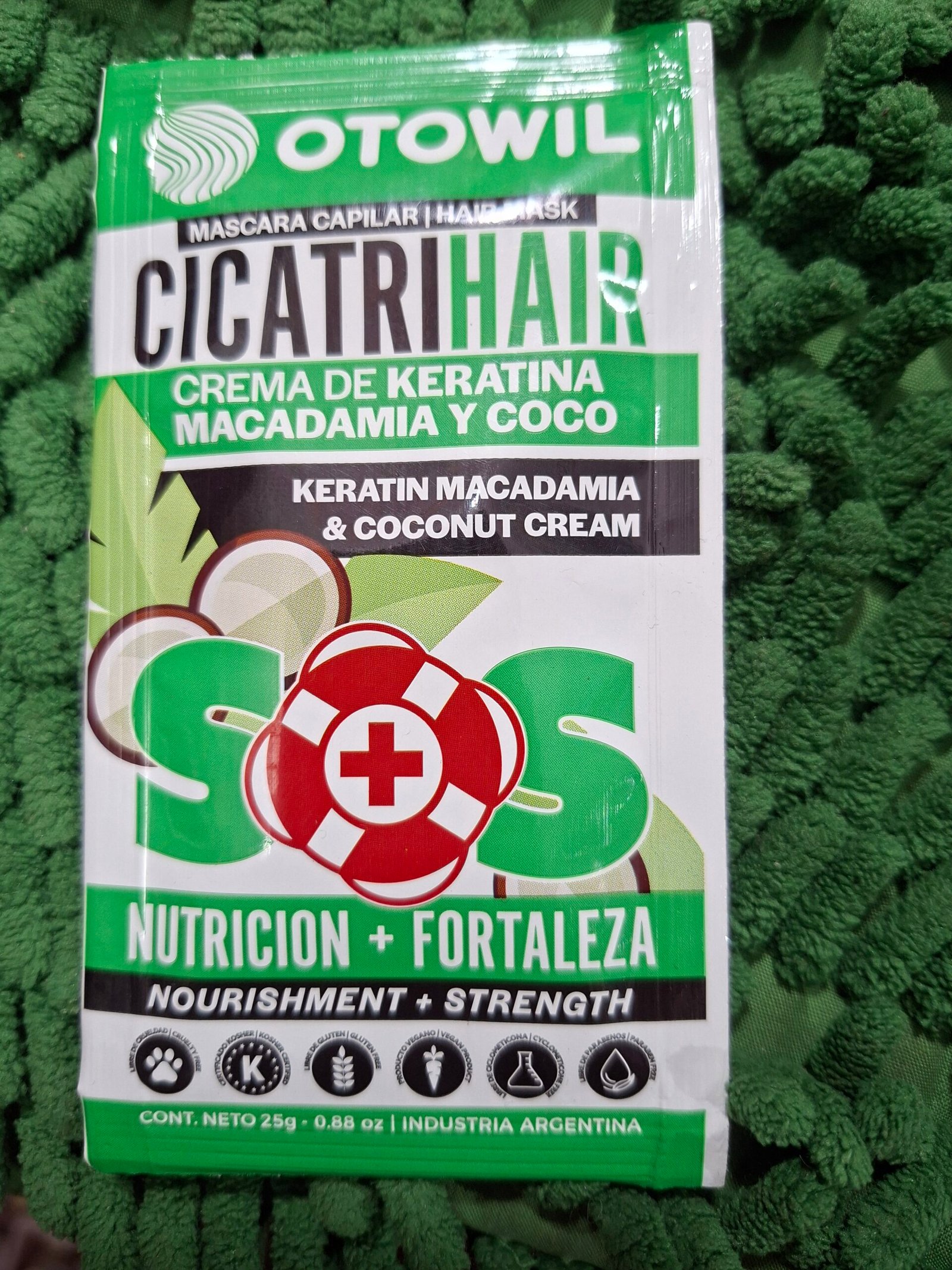 Máscara Cicatrihair Con keratina macadamia y coco 25g Otowil