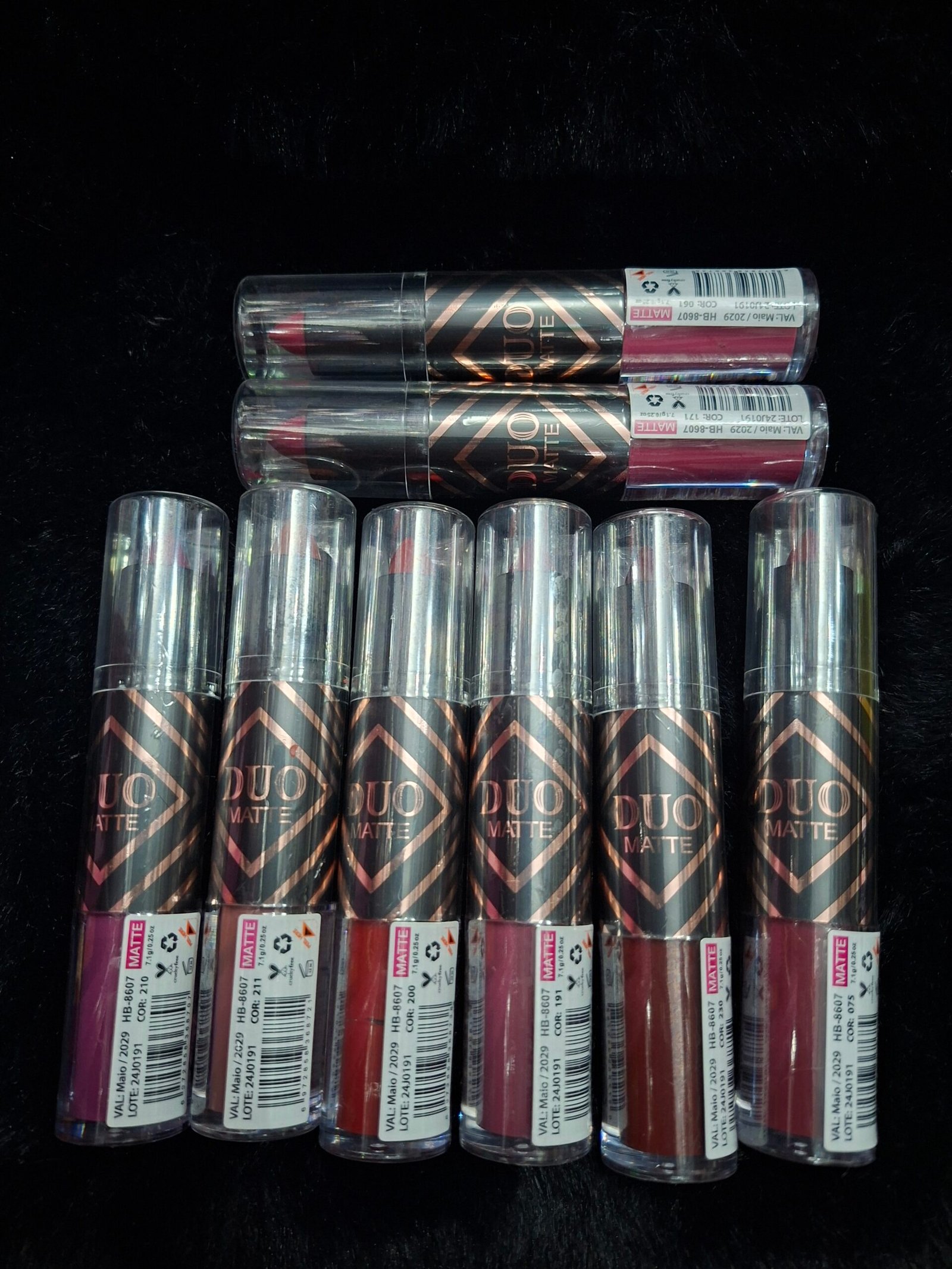 Labial 2 en 1 duo matte en barra y líquido