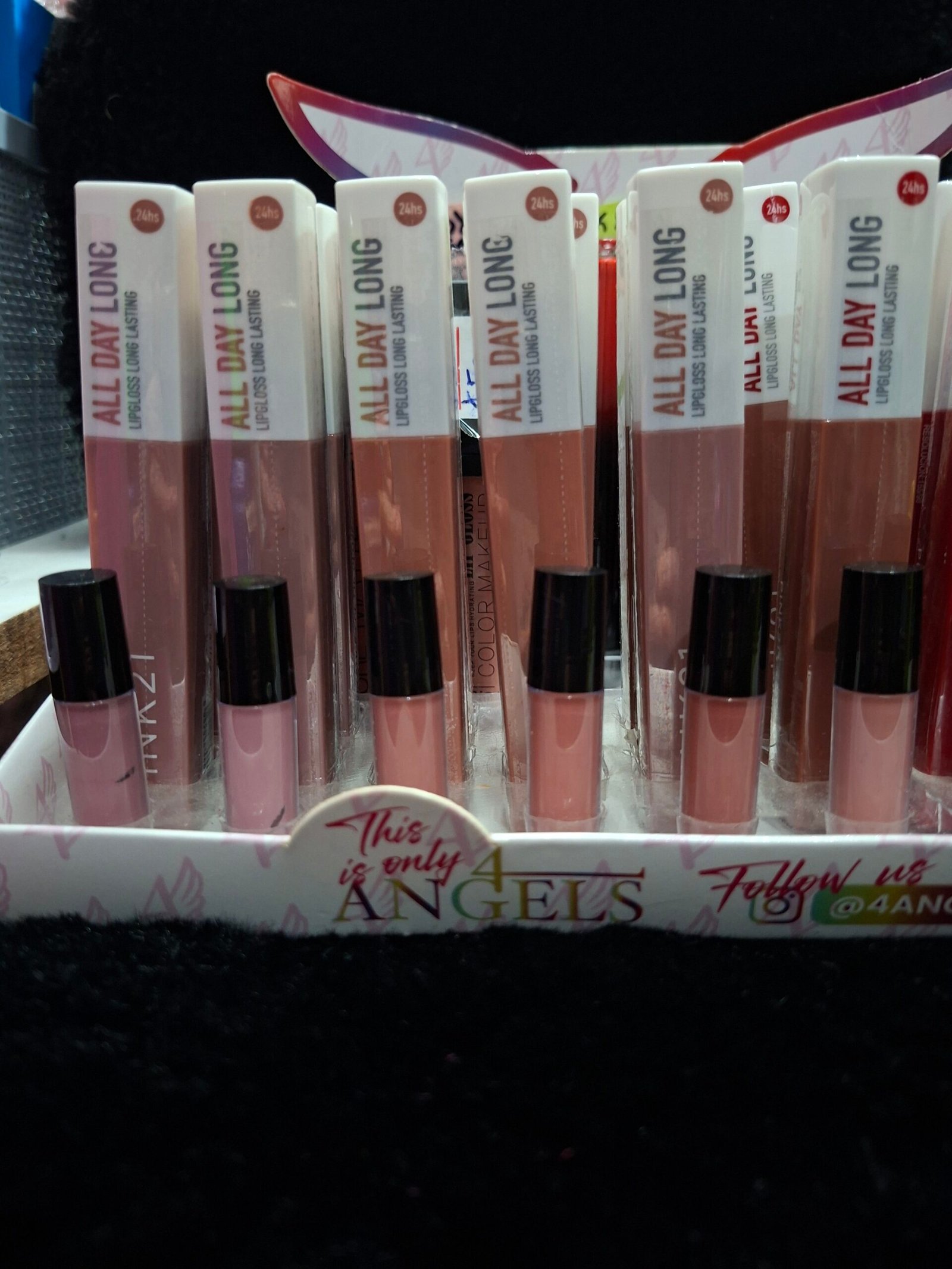 Labial líquido all day pink 21 tonos claros y rojos - Imagen 2