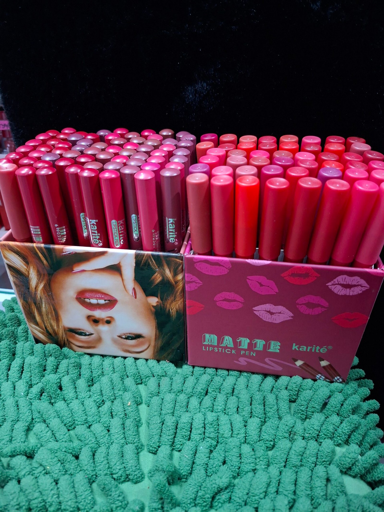 Delineadores gruesos de labios karité