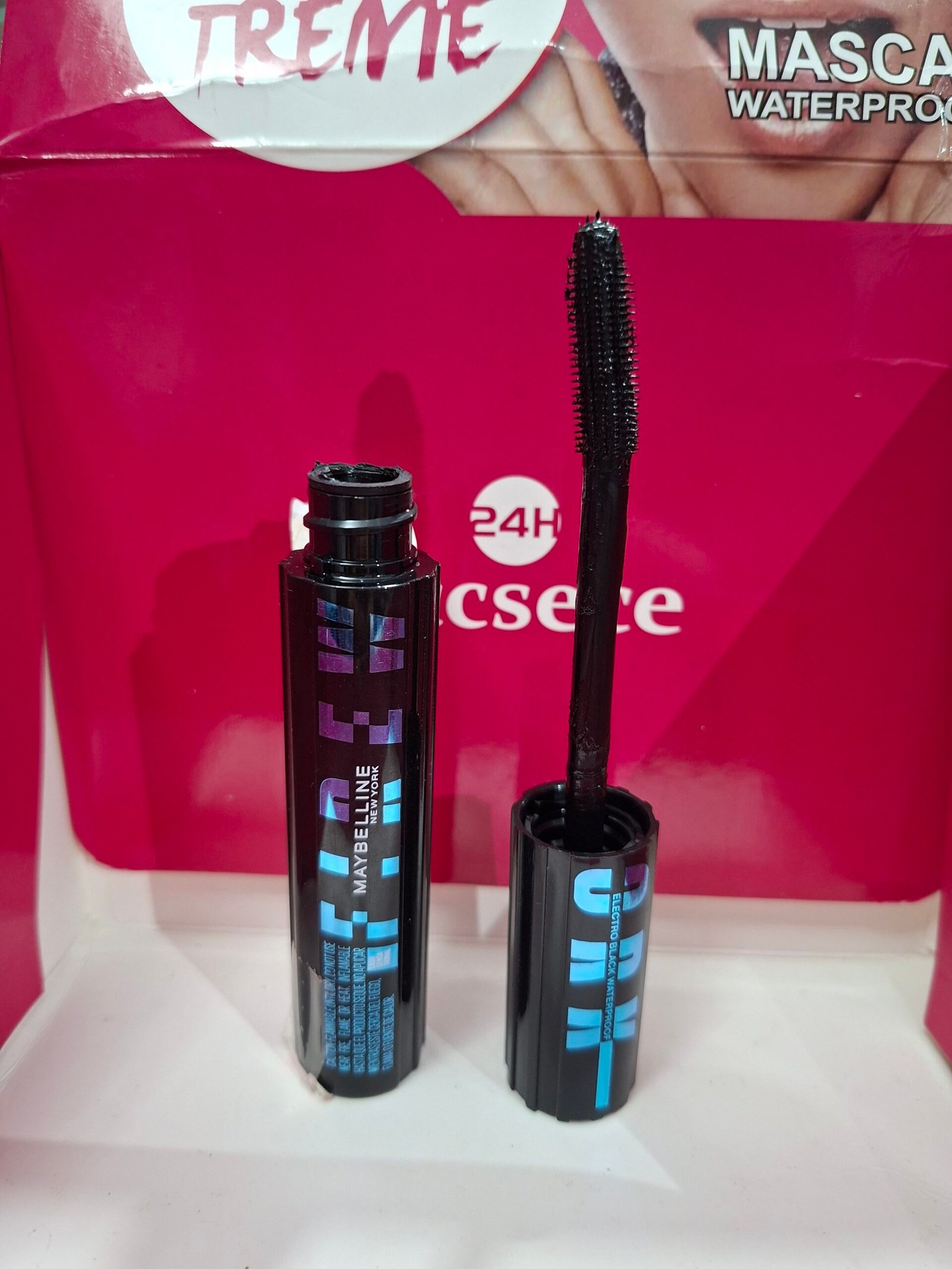 Máscara de pestañas rimel firework maybelline - Imagen 2