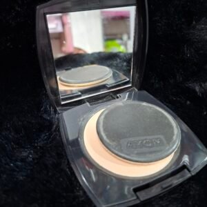 Polvo compacto avon con esponjita