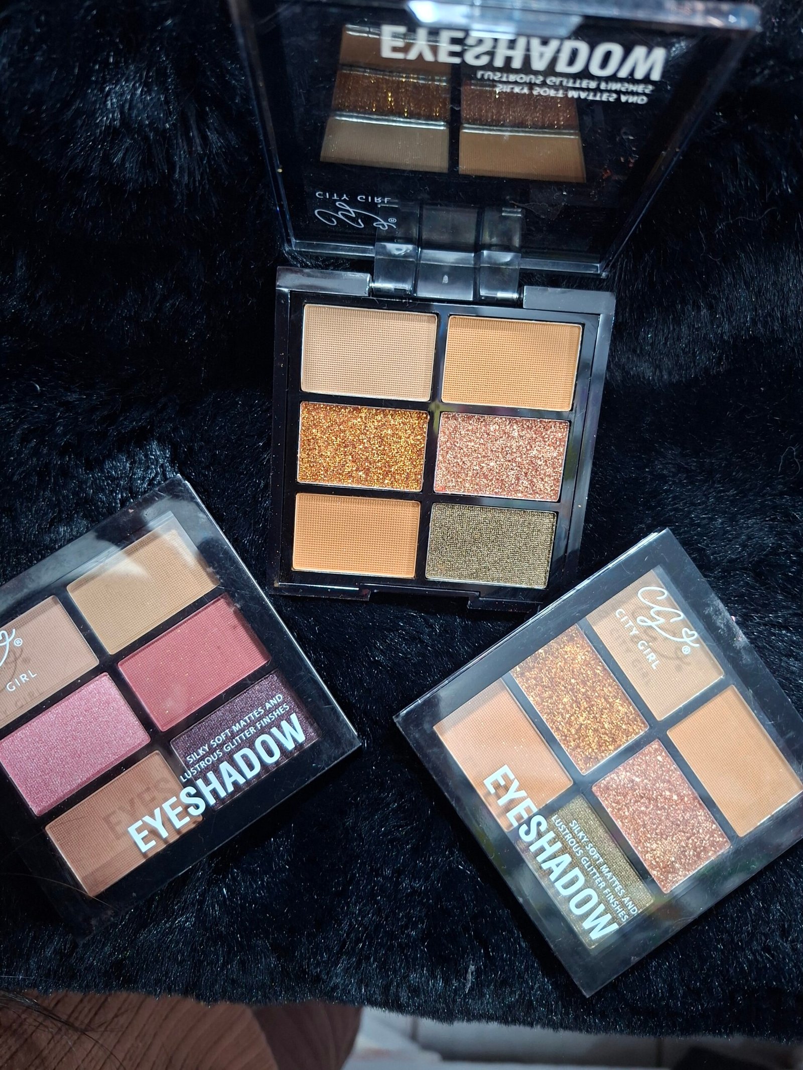 Sombra de ojos city girl con glitter