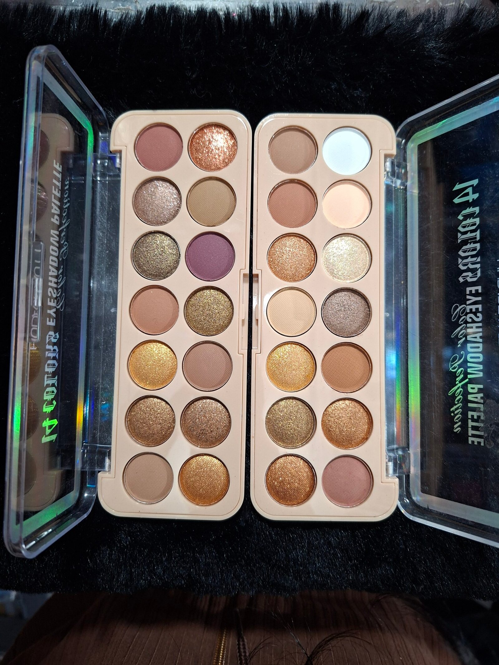 Sombra de ojos hudabeauty 14 colores
