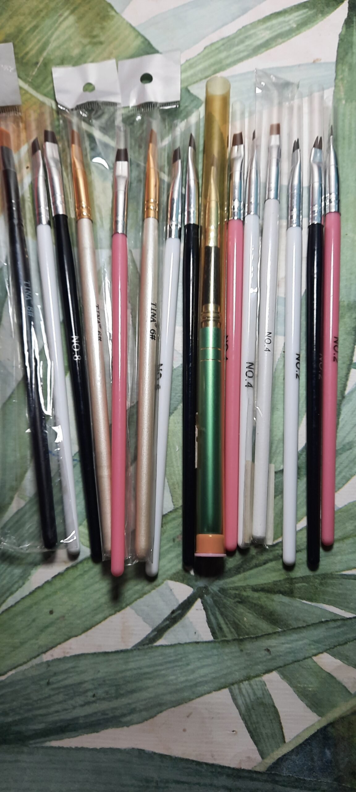 Pinceles del n° 2 al n°8