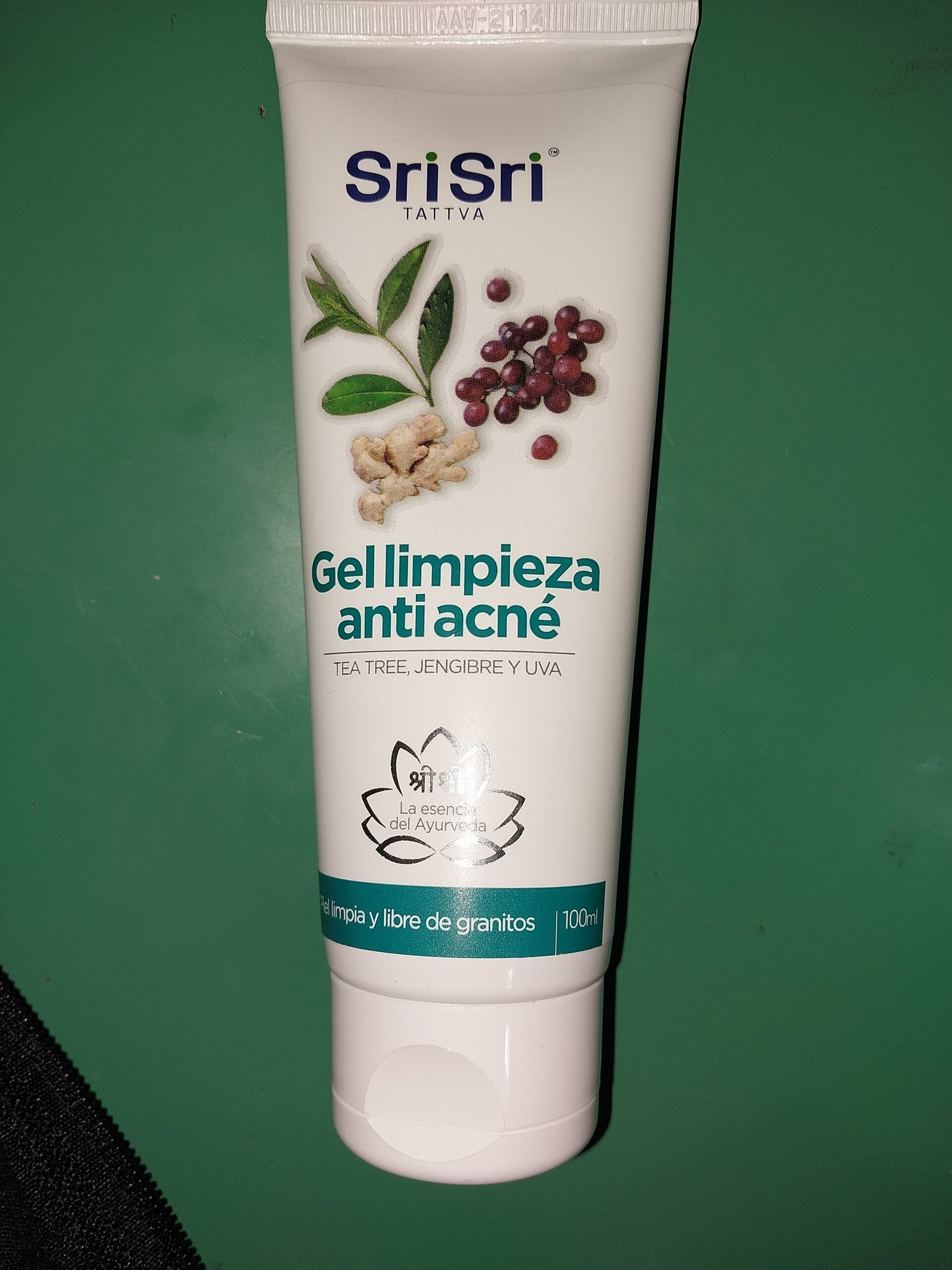 Gel de limpieza anti acné siri siri