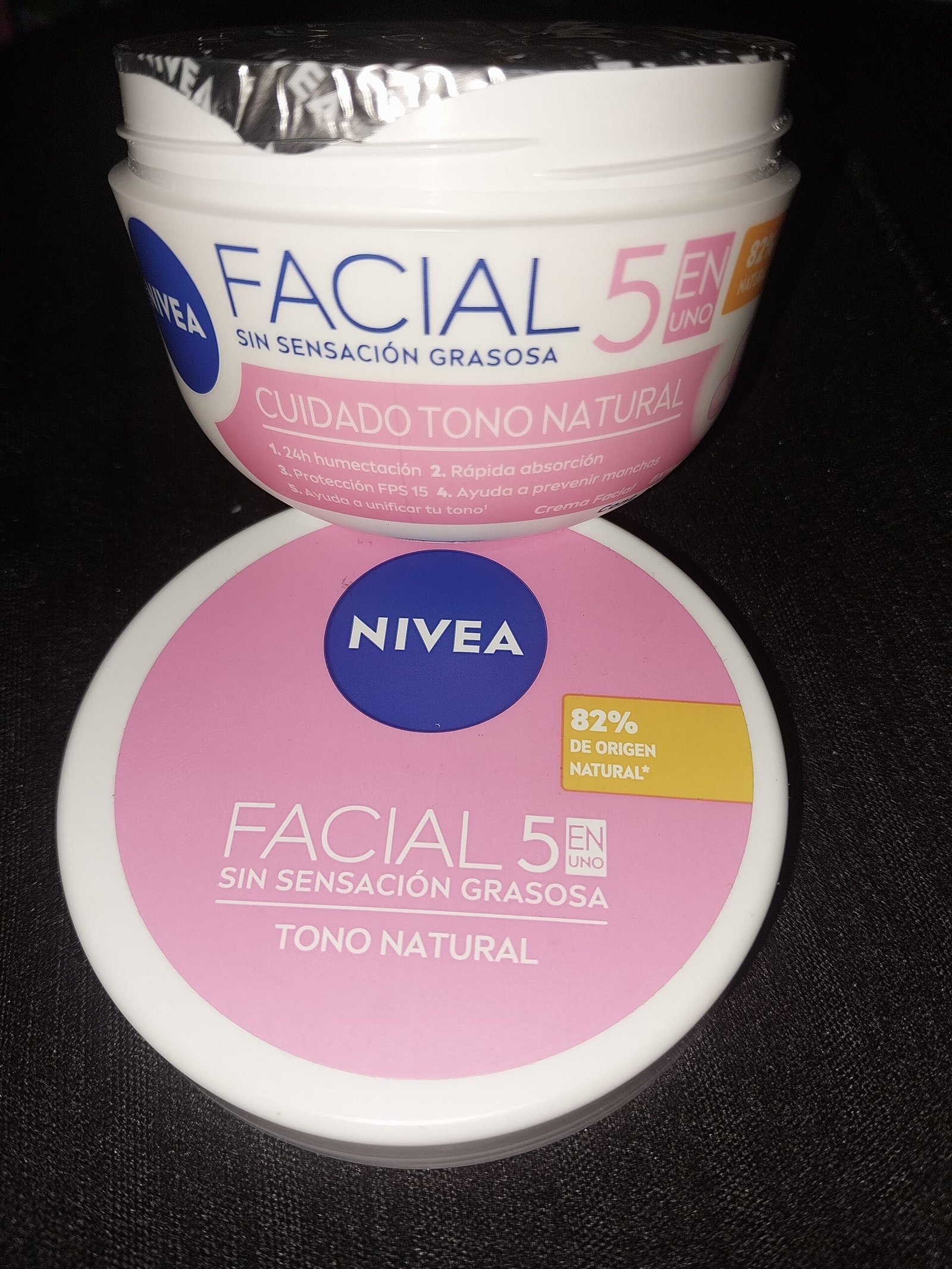 Crema facial nivea 5 en 1 sin sensación grasosa