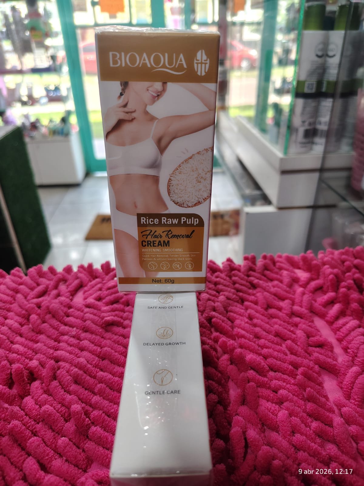 Crema depiladora Bioaqua con extracto de arroz para blanquecer zonas oscuras 60gr