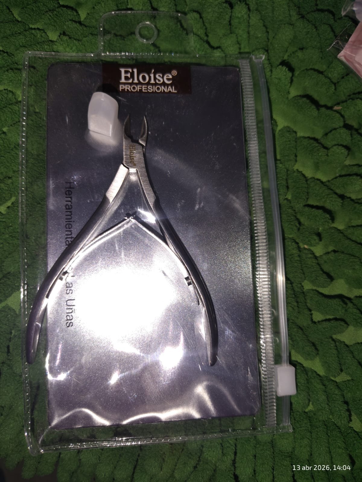 Alicate corta cutícula Eloise
