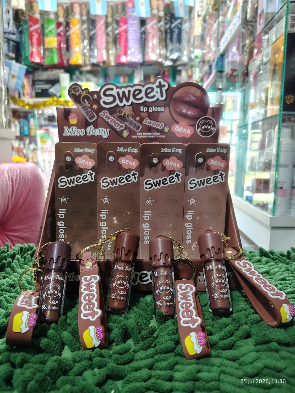 Labial gloss gama de marrones con llavero sweet