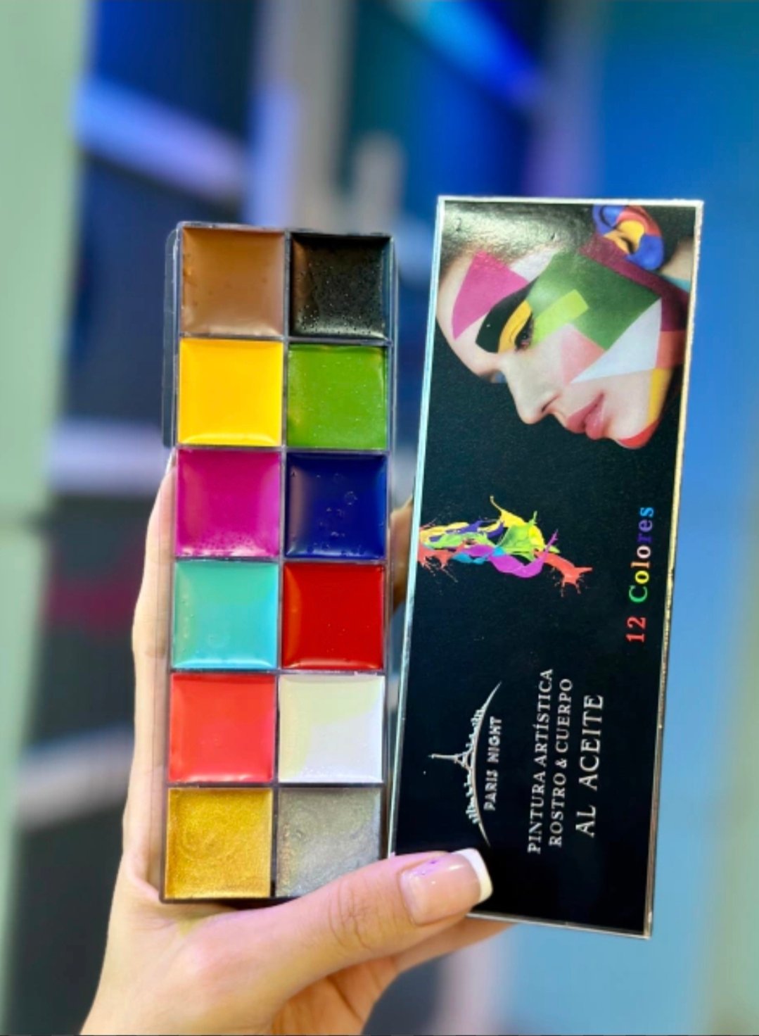 Maquillaje artístico 12 colores paris night